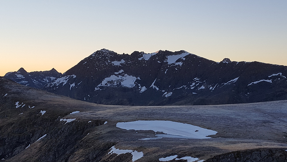 Åvasstinden & Fossholtinden