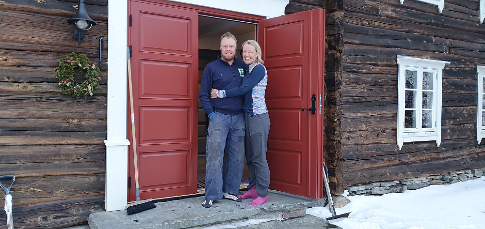 Monica & Torbjørn på Åmotsdalen gård :)