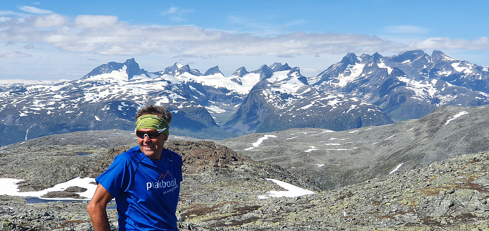 På Raudenibba med Hurrungane i bakgrunnen.