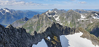 JoSo_20200819_5f3cb548b441c.jpg
