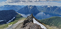 JoSo_20200819_5f3cb54ee6c69.jpg