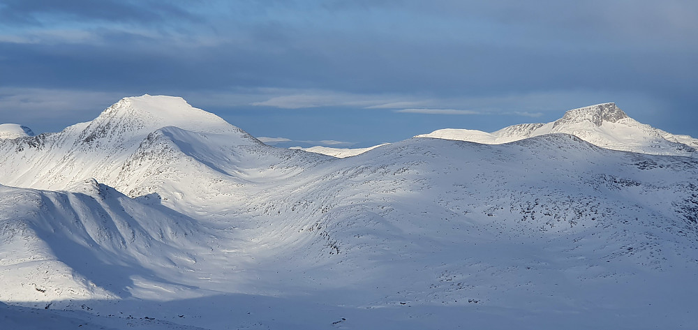 Snota-toppene sett fra Storbekkhøa