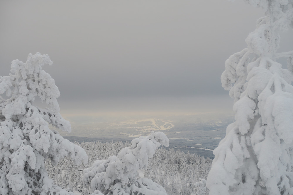 Fra Sirikjerke mot skibakken i Kongsberg