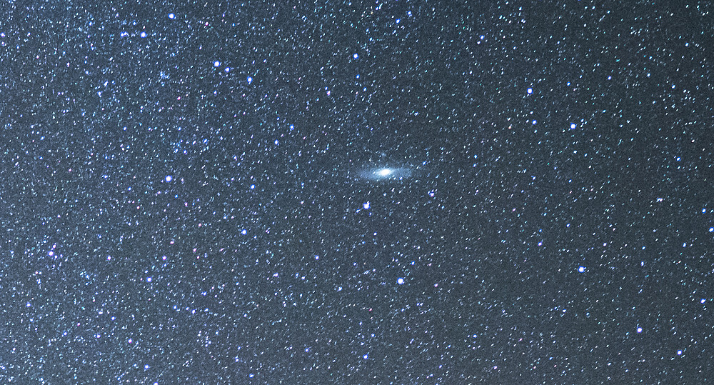 Andromedagalaksen, 2,5 millioner lysår unna