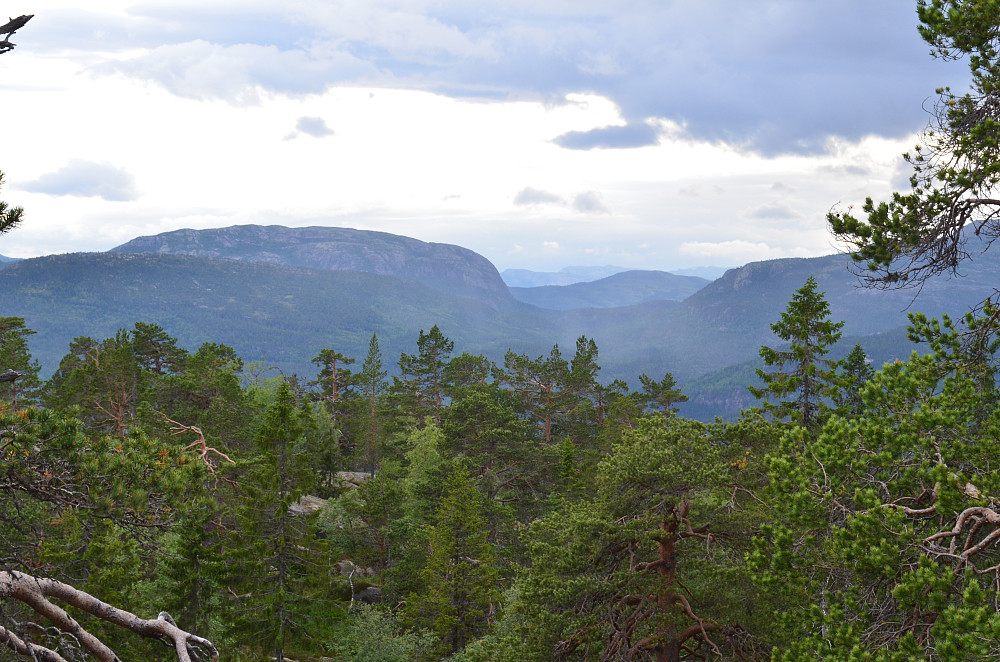 Utsikt fra Gautilnuten - mot Brokefjell
