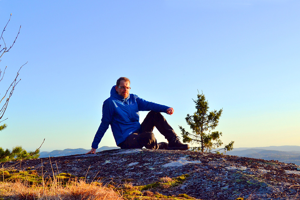 Det høyeste punktet på Svarteberget, Nordvestre topp