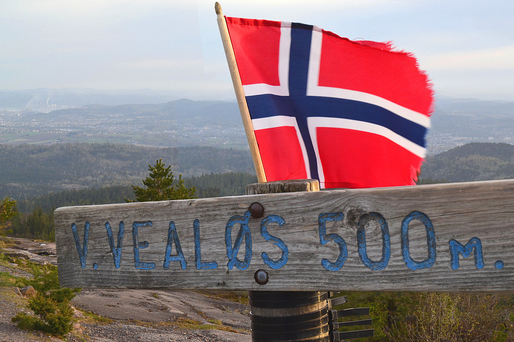 Fra toppvarden på Vestre Vealøs
