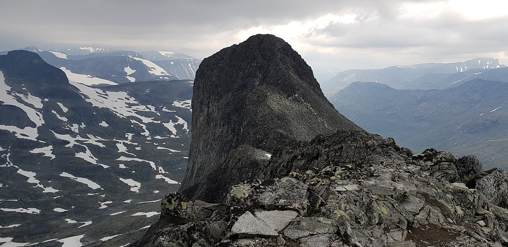 Frå fortoppen mot Stetinden