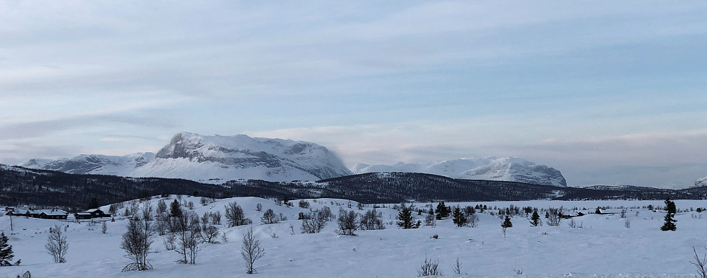 Grindadn og Bergsfjellet