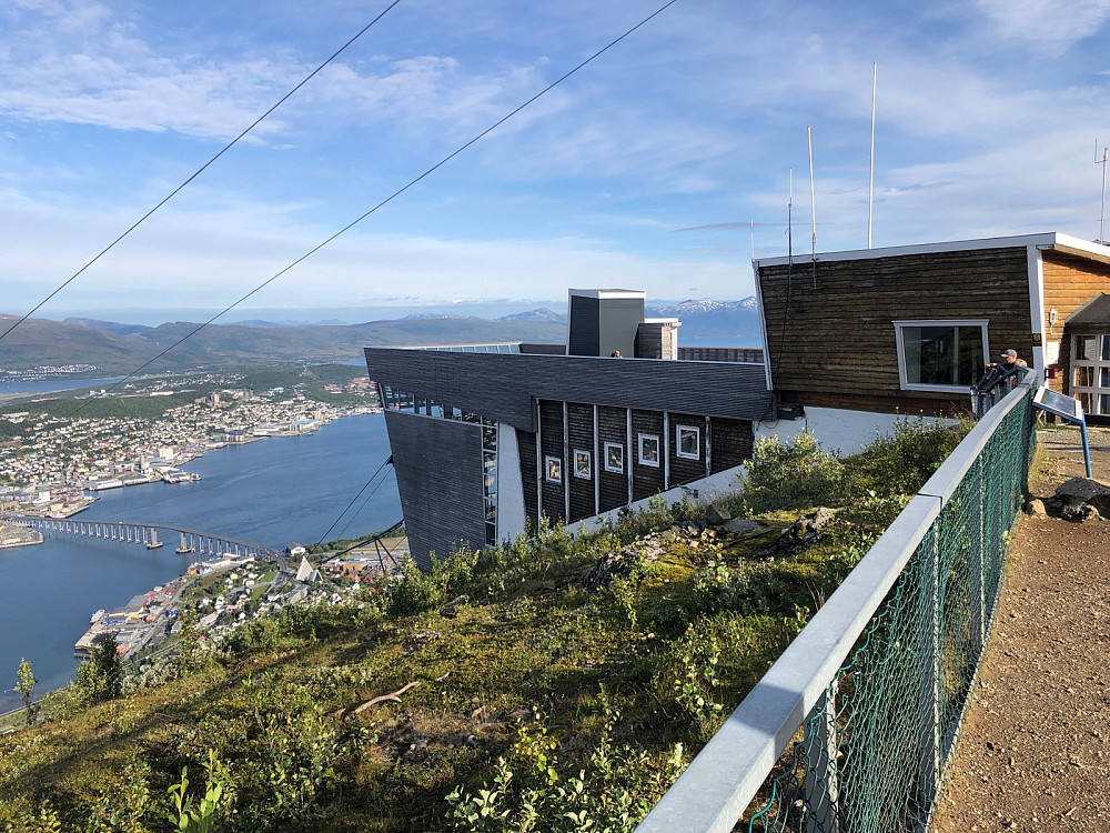 Fjellstua og ny-heisen fra 2016