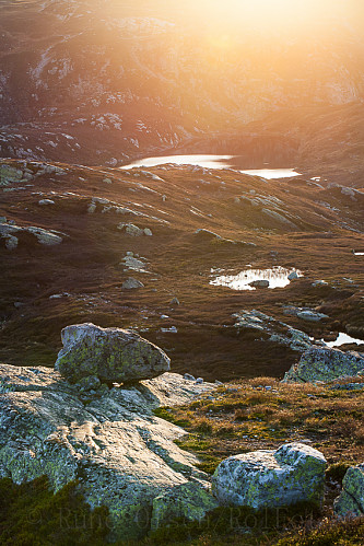 Dagens siste varme solstråler over Lifjell