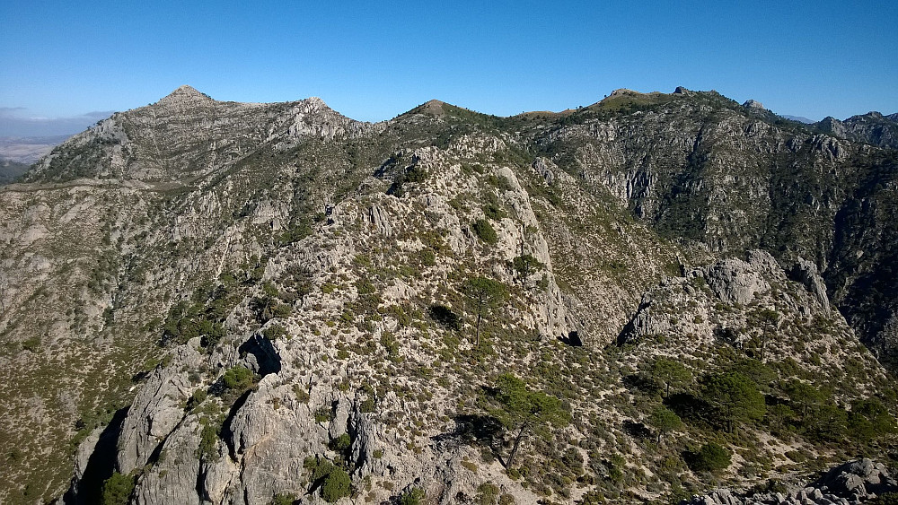 Den lavere NØ-toppen i forgrunnen. Den ville jeg ha med meg.