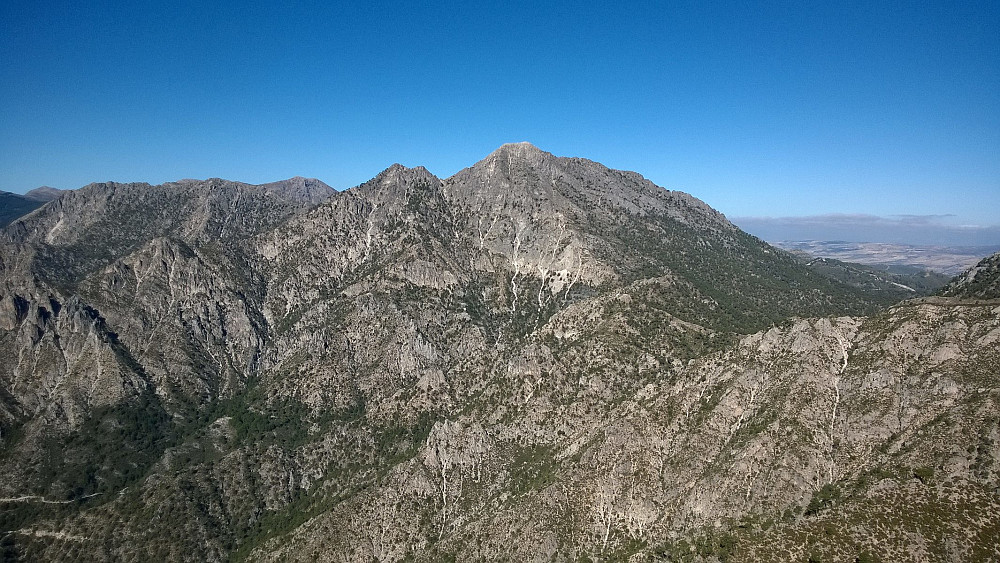 Cerro Lucero dominerer i området her, og jeg må tilbake for å gå denne en gang (fra nord).