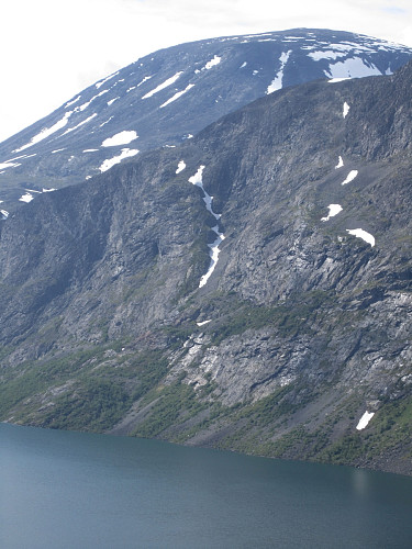 Zoomet inn på Jo-stigen, som Lars-Petter hadde gått opp for få timer siden.