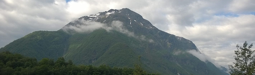 Setnesfjellet fra Åndalsnes.