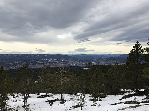 Utsikt mot Hokksund fra toppen