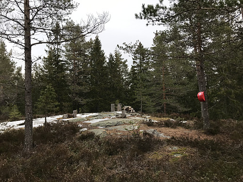 Holterkollen inviterer til en god rast på toppen!