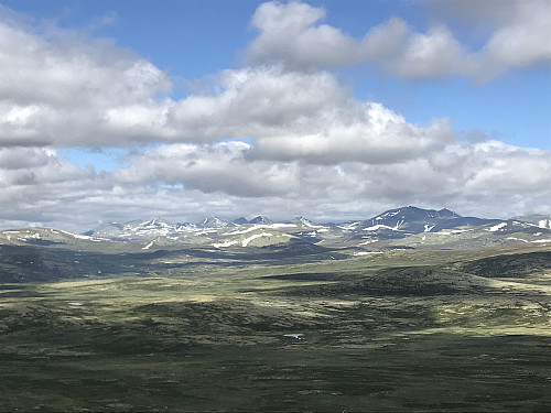 Rondane zoomet inn fra Nørdre Bølhøgda
