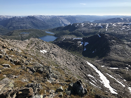 Snart på toppen av Breivasstinden. Bjørnstokken ses nede til høyre