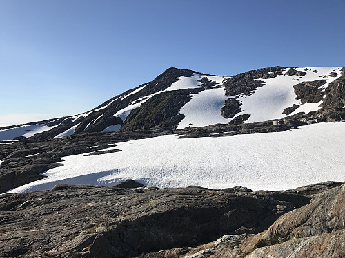 Tilbakeblikk mot Breivasstinden fra høyde 1023.