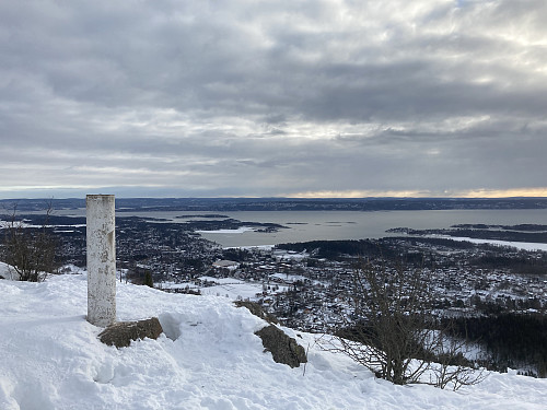 Fantastisk utsikt fra Skaugumsåsen!
