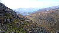 Utsikt under Heklatindene og utover Kornstadfjorden