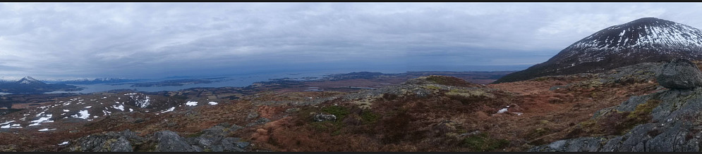 Panoramautsikt fra Høglia. 