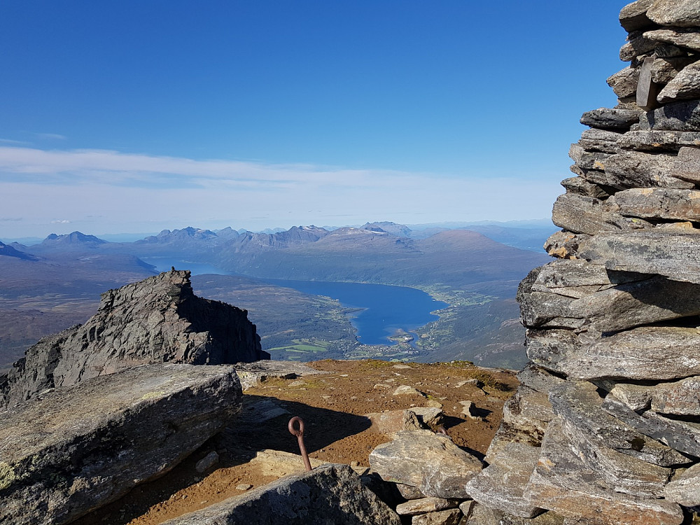 Toppen av Spanstinden