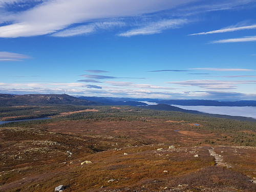 Utsikt mot Storhorta og Veslehorta fra Hovdsjøfjellet