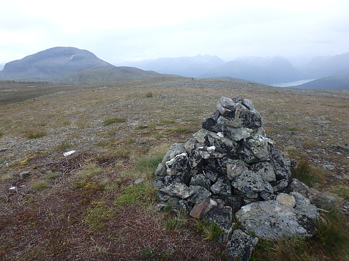 Fin utsikt mot blant annet Hamperokken og Tromsdalstind fra toppen av Itnavarri