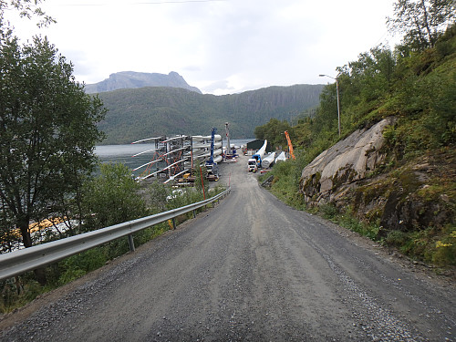 Nesten nede ved kaia i Sørfjorden