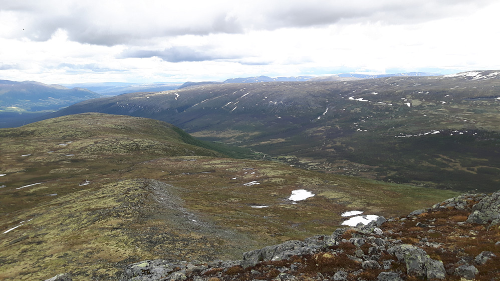 Utsikt fra Gråhøa mot Dindalen