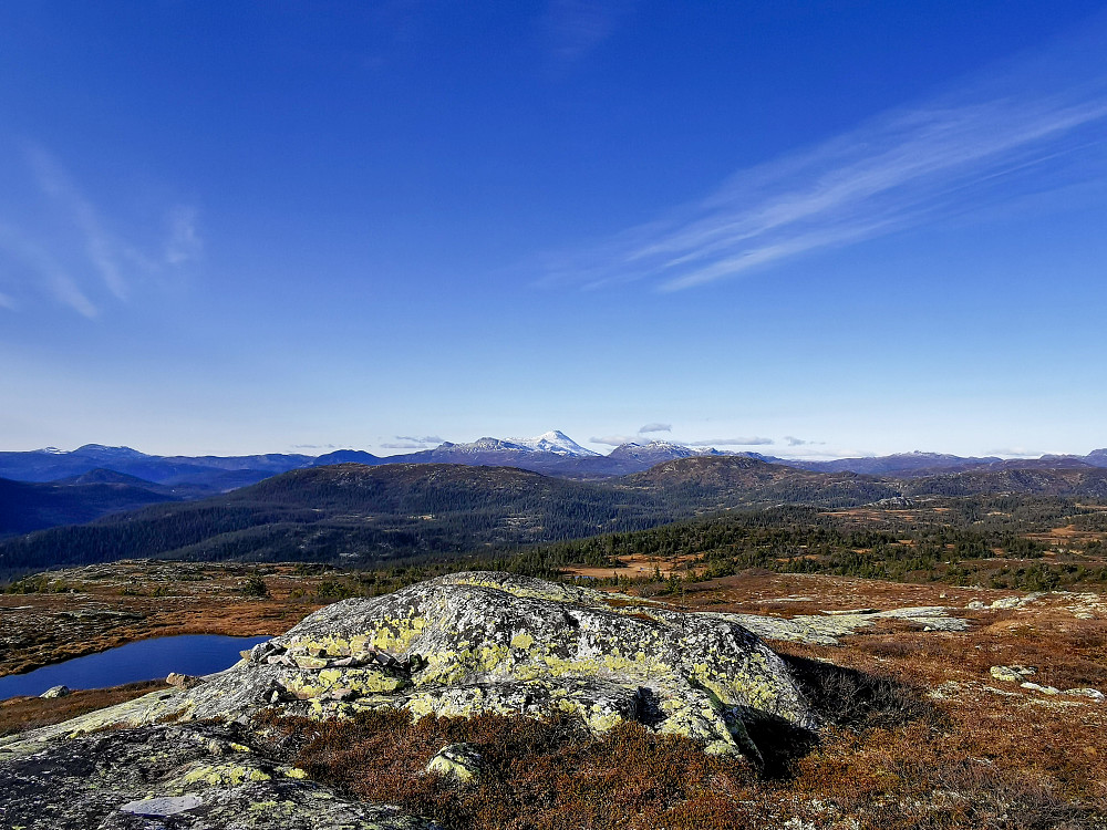 Gaustatoppen i det fjerne