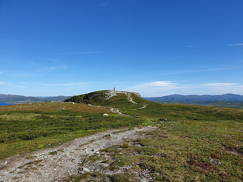 På baksida av Falkenuten