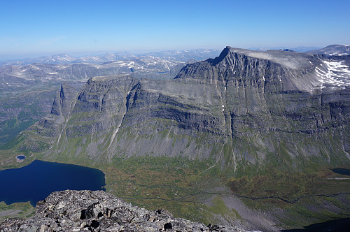 Innerdalstårnet og Tåga.