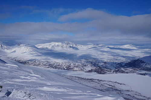 Trollheimen med Blåhøa i midten.