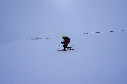 Bjørn setter fine telemarksvinger.