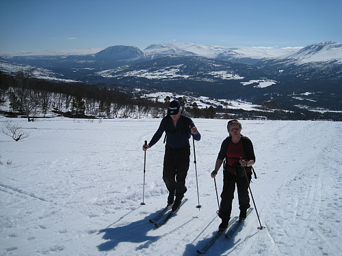 Tove og Knut hadde lyst til å bli med på tur denne dagen.