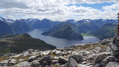 Utsikt fra Flånebba til Sunndalsøra og Øksendalen.
