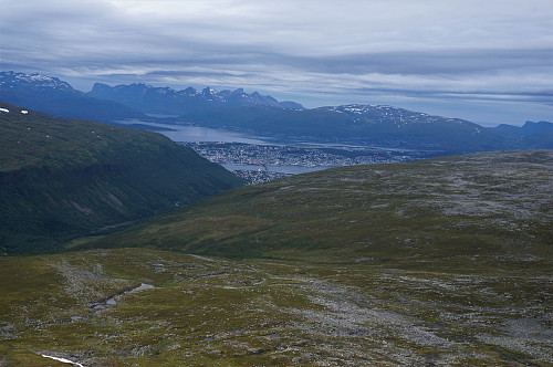  Ser Tromsø by, skulle hatt bedre fotovær.