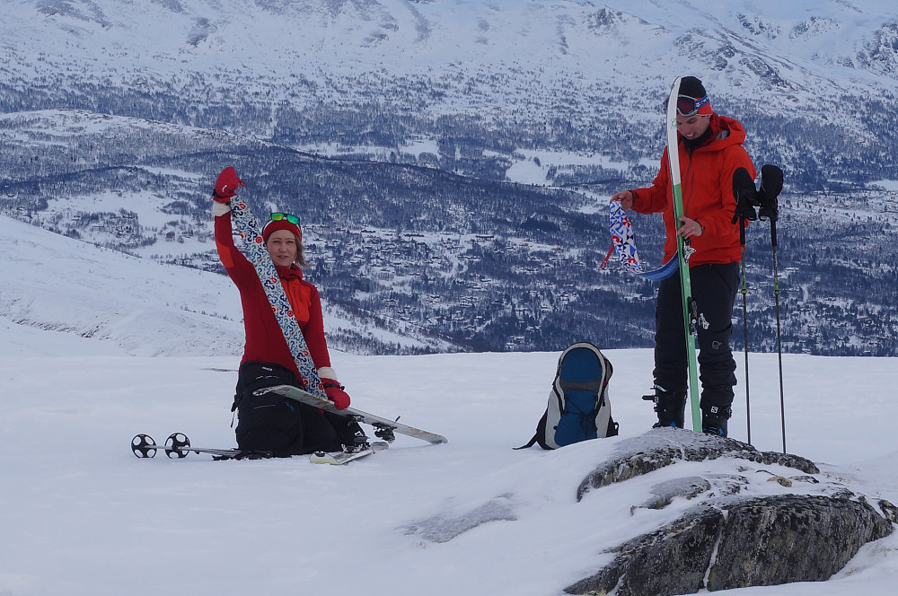 Janniche og Joar her ved Elghøa.