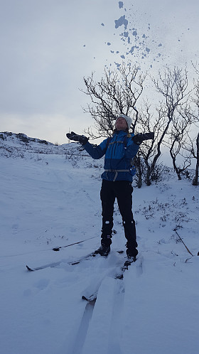 Endelig kom det ett tynt lag med snø.