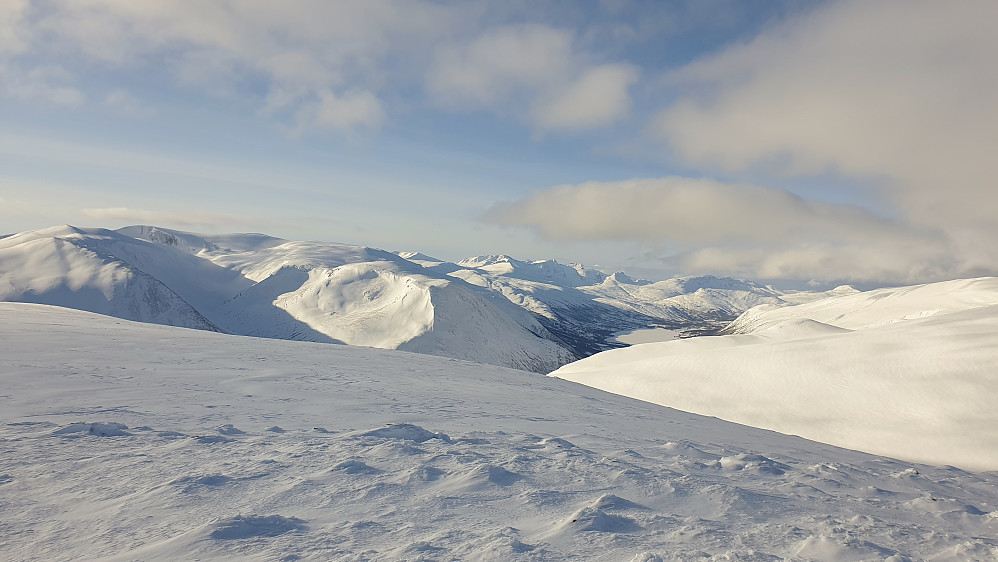 Endelig kom sola her på Åmellomfjellet sørvest.