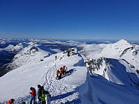 opps_20190318_5c8fb28d1aa93.jpg