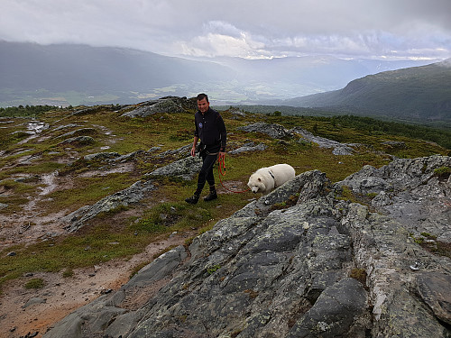 Ikke det beste turværet, regn og våte stier.