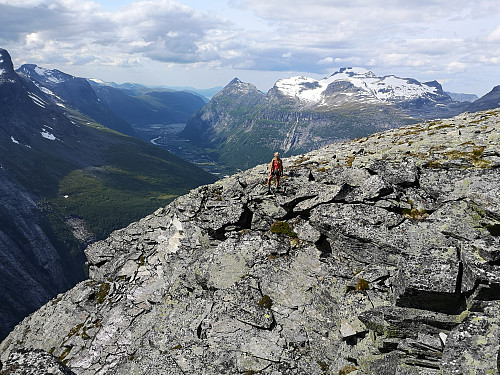 Sunndalen, Hovsnebba, Furunebba og Kongskrona.