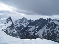 opps_20191209_5deebec1420b9.jpg
