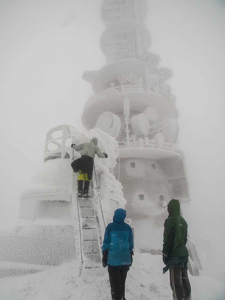 Full vinter på toppen av Kongsberg.
