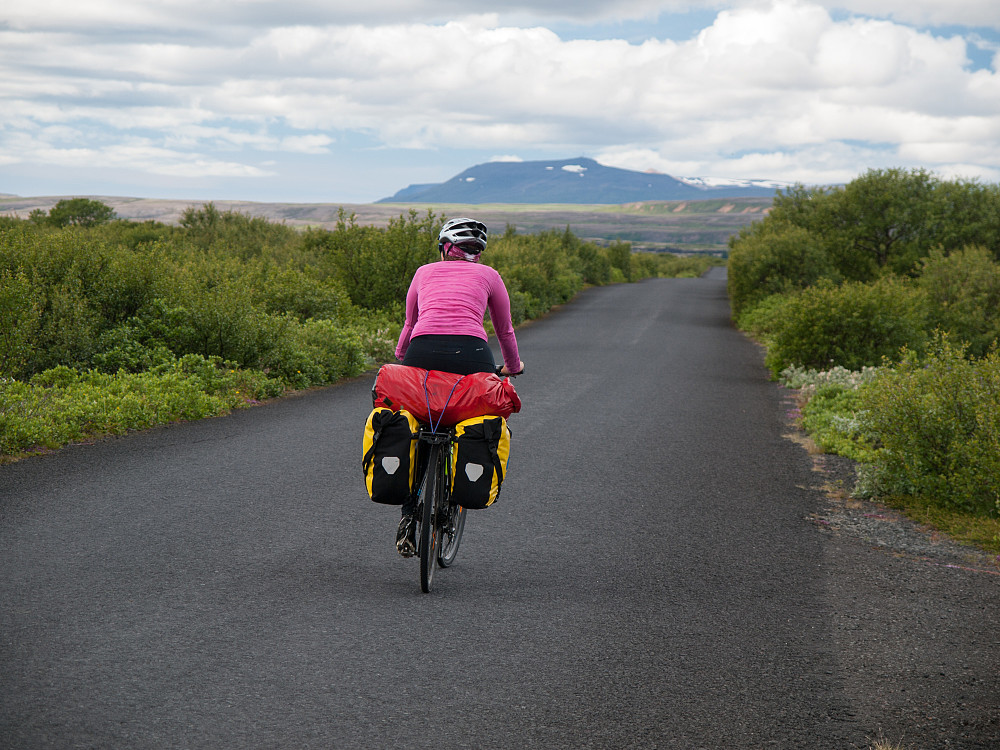 Straks på Þingvellir, og slutten av sykkelturen.