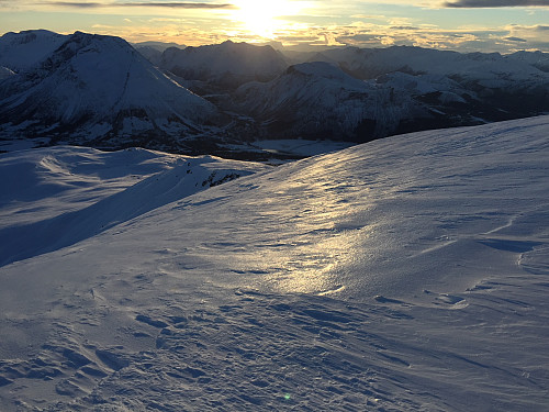 Solnedgang Veirhaldet